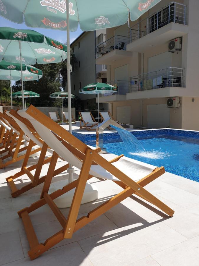 Petrovac Grejm Family Apartments מראה חיצוני תמונה